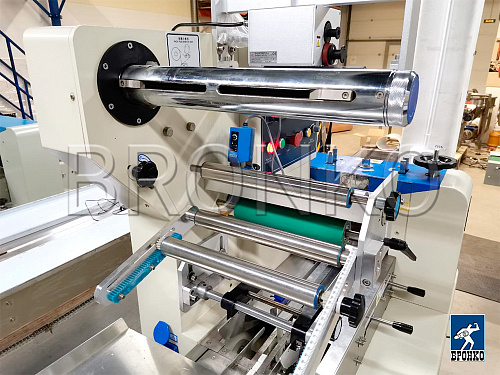 Bronkomatic-320D-Servo1. Горизонтально-упаковочная машина  фото 13